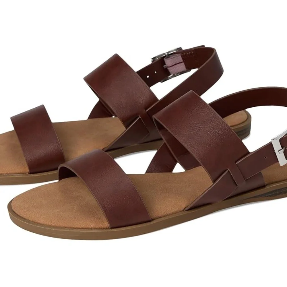 Women's Journee Collection Lavine Flat Sandal Brown Faux Leather 8.5 M